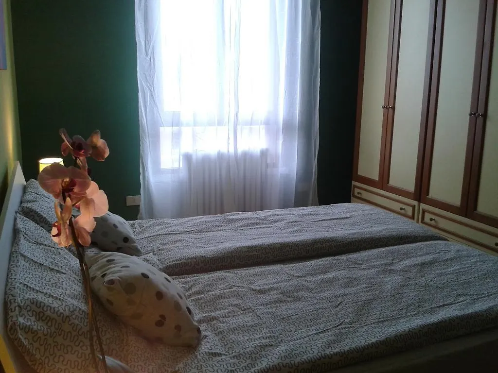 Milan Certosa 3 Bedrooms 0*,