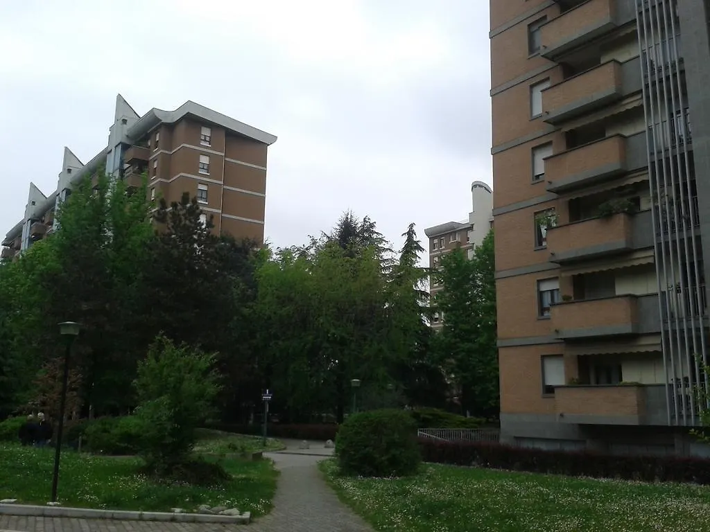 Milan Certosa 3 Bedrooms 0*,